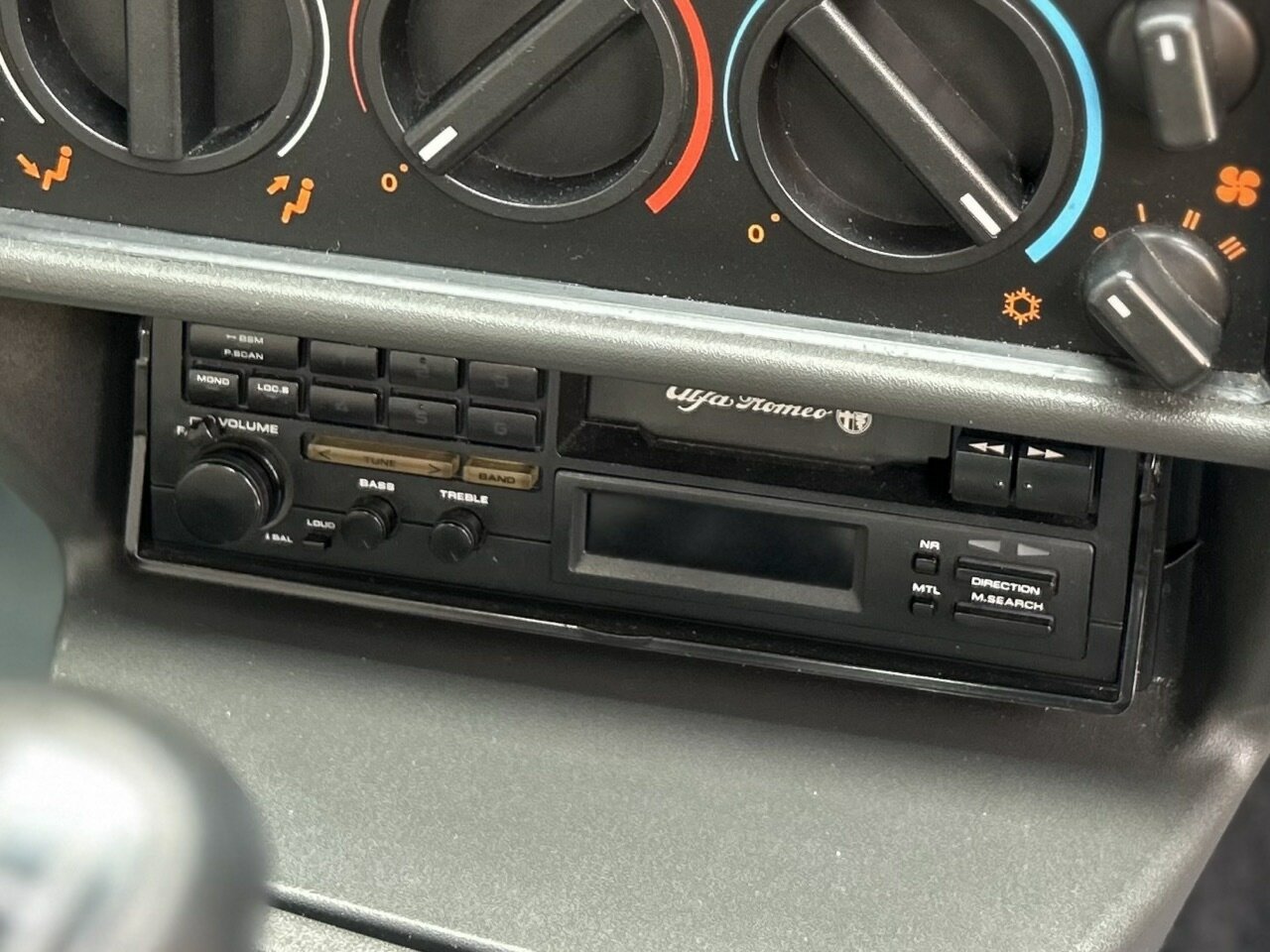 1988 ALFA ROMEO ALFA 75 6V 3.0 5 SP MANUAL 4D SEDAN