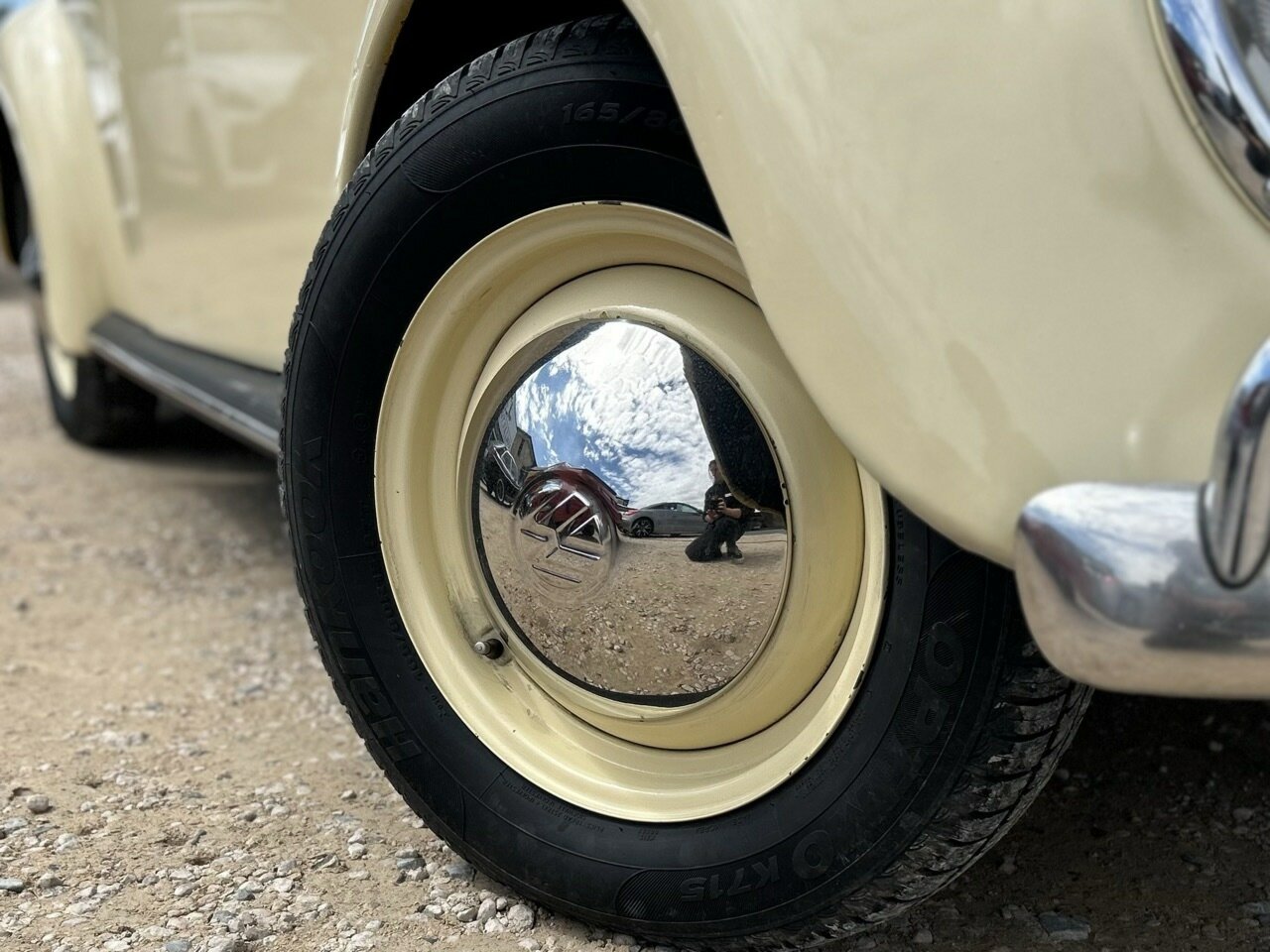1967 VOLKSWAGEN 1300 (BEETLE) CUSTOM 4 SP MANUAL 2D SEDAN