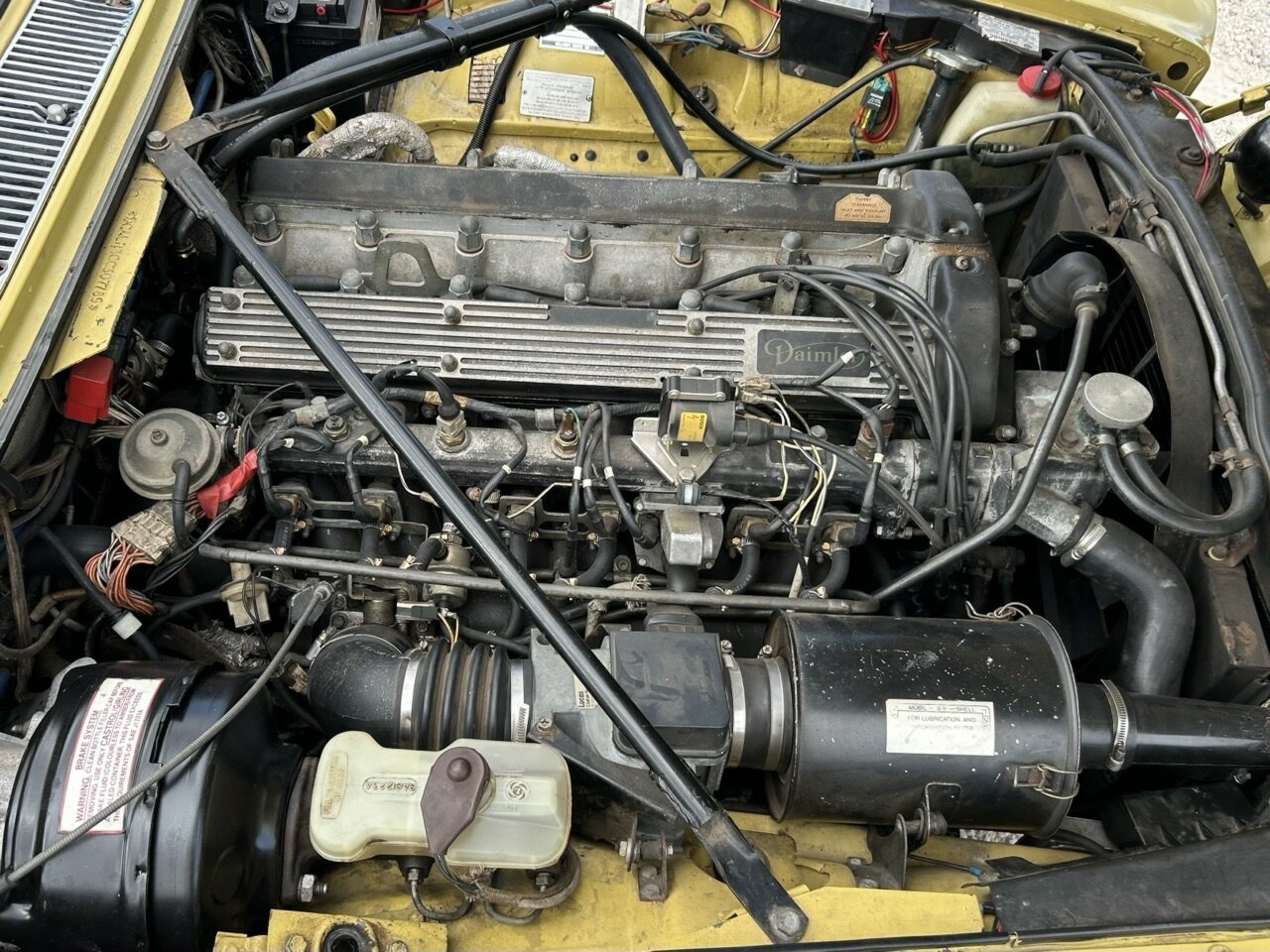 1981 DAIMLER SOVEREIGN SER III 4.2 3 SP AUTOMATIC 4D SEDAN