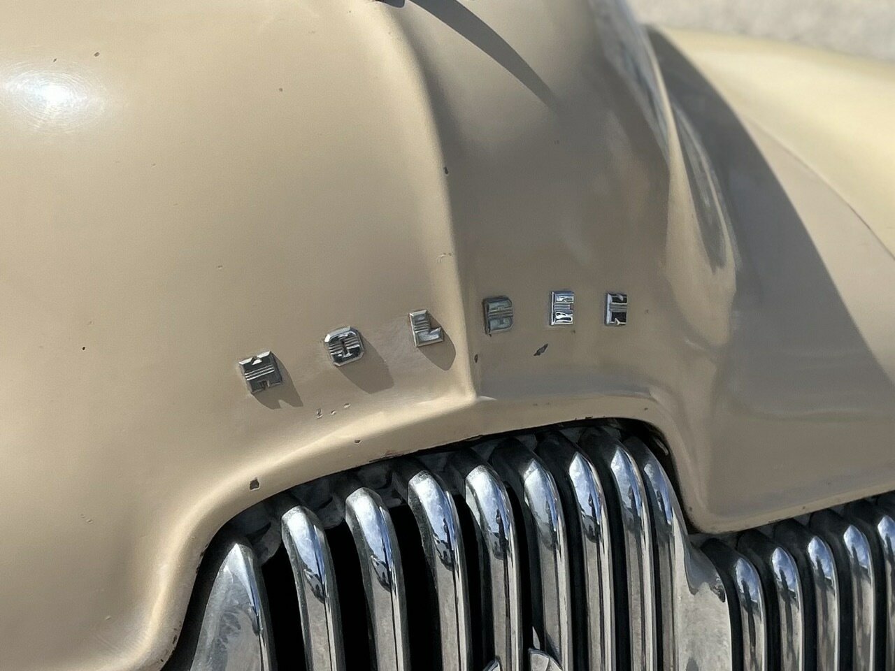 1952 HOLDEN 48-215 FX 3 SP MANUAL SEDAN