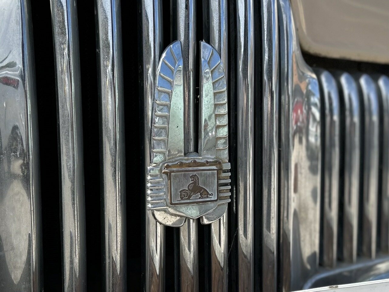 1952 HOLDEN 48-215 FX 3 SP MANUAL SEDAN