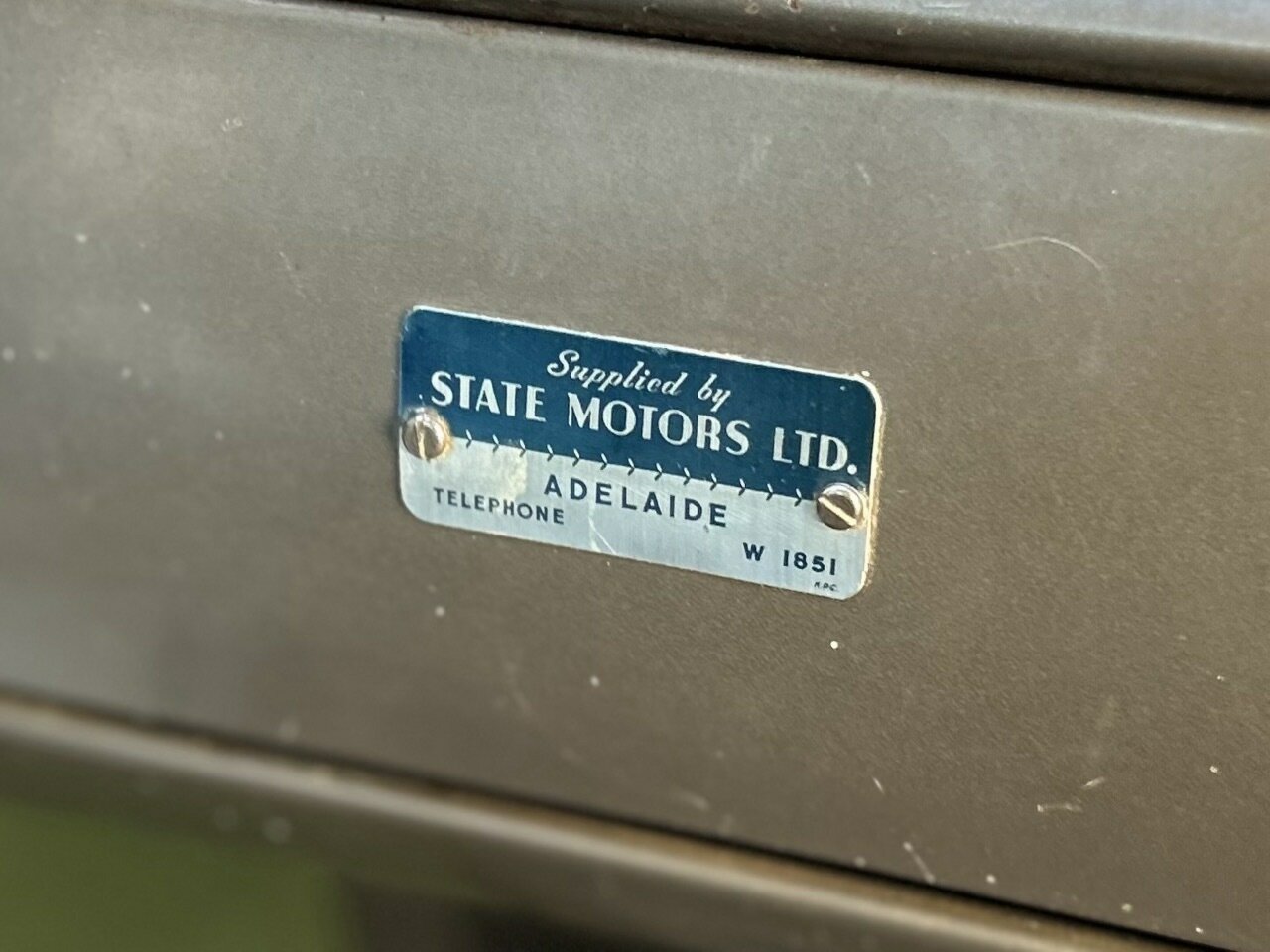 1952 HOLDEN 48-215 FX 3 SP MANUAL SEDAN