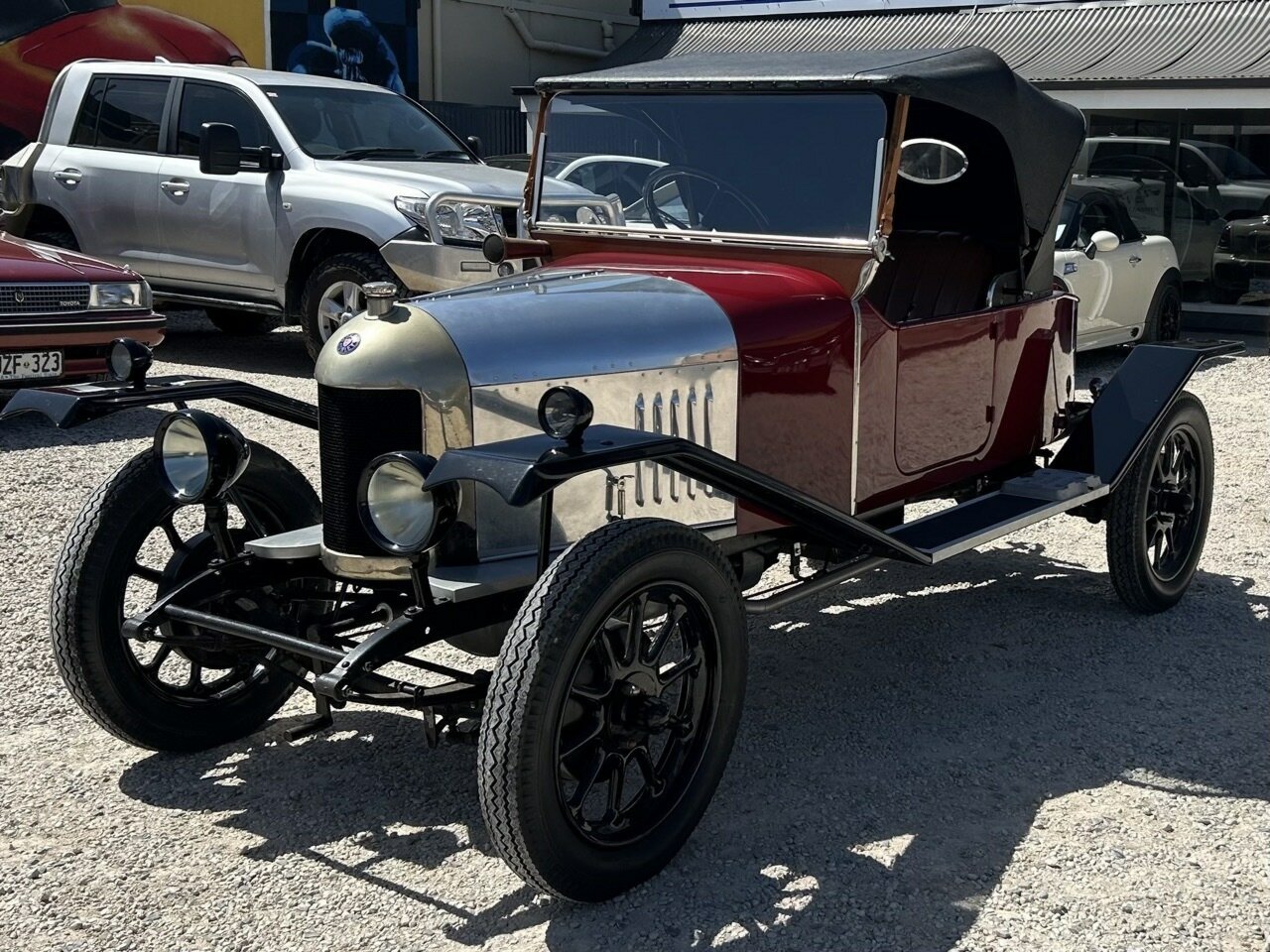 1923 MORRIS COWLEY BULLNOSE REPLICA 3 SP MANUAL CONVERTIBLE