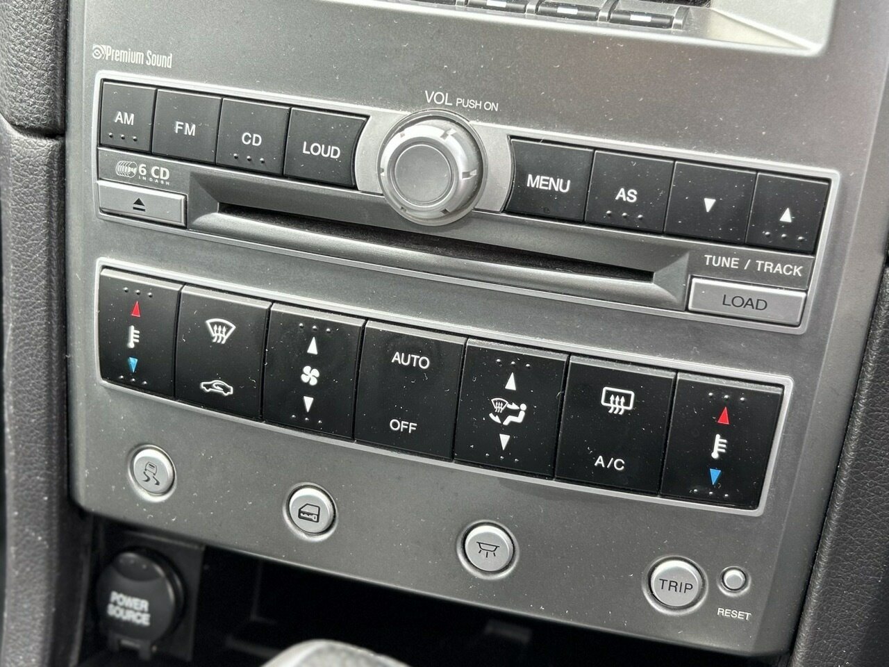 2008 FORD FALCON BF MKII 07 UPGRADE XR8 6 SP AUTO SEQ SPORTSHIFT 4D SEDAN