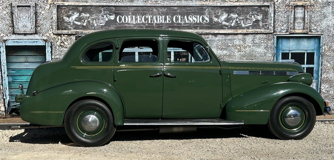 1937 PONTIAC SIX 4 SP MANUAL 4D SEDAN