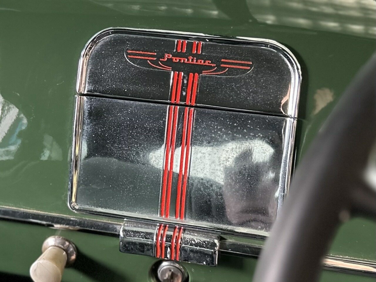 1937 PONTIAC SIX 4 SP MANUAL 4D SEDAN