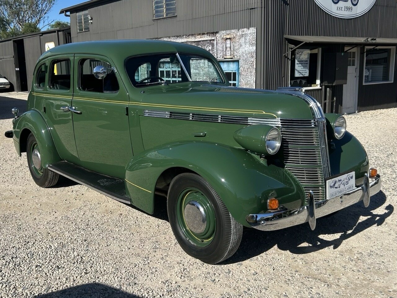 1937 PONTIAC SIX 4 SP MANUAL 4D SEDAN