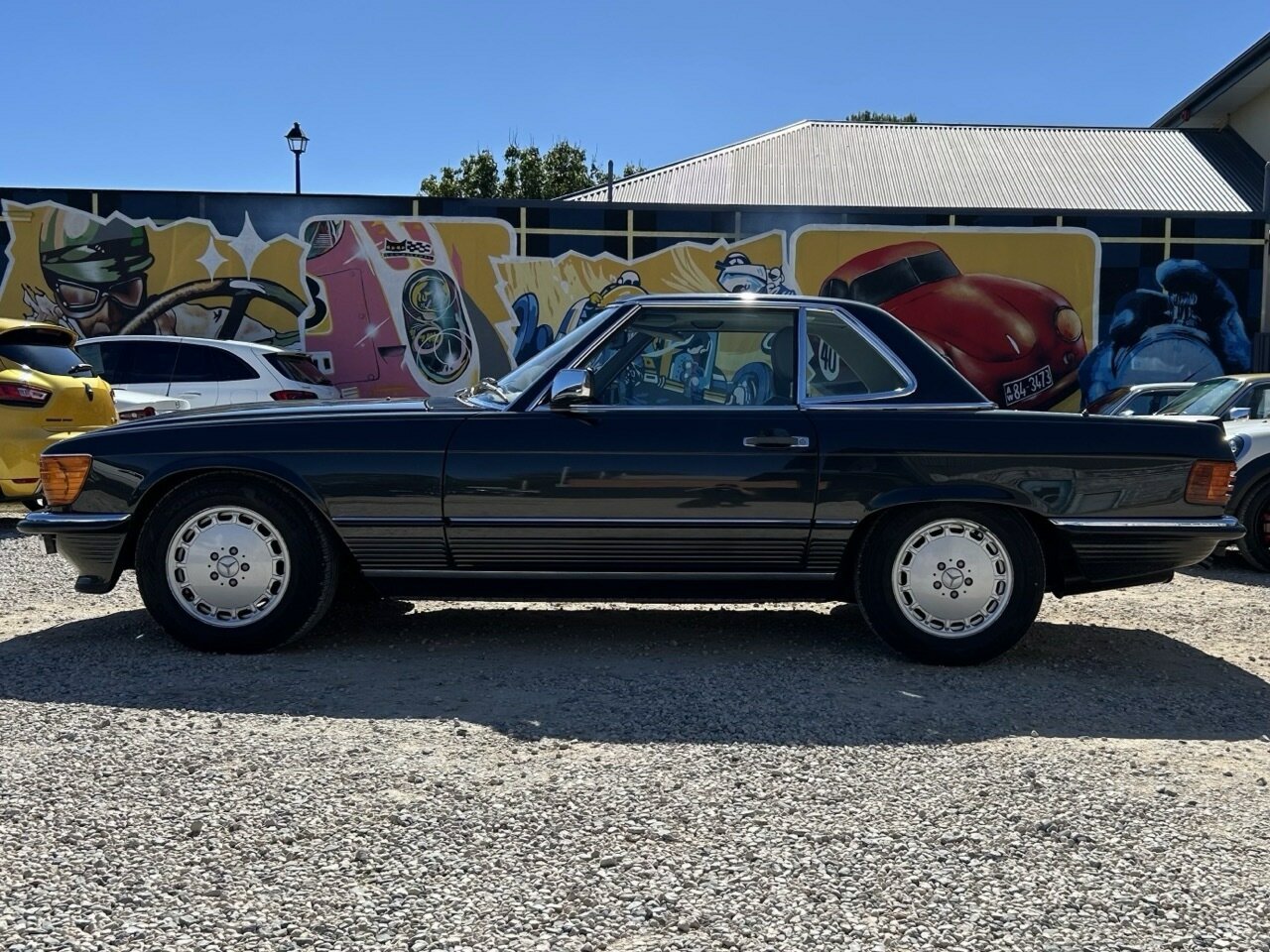 1986 MERCEDES-BENZ 560SL 4 SP AUTOMATIC 2D CONVERTIBLE