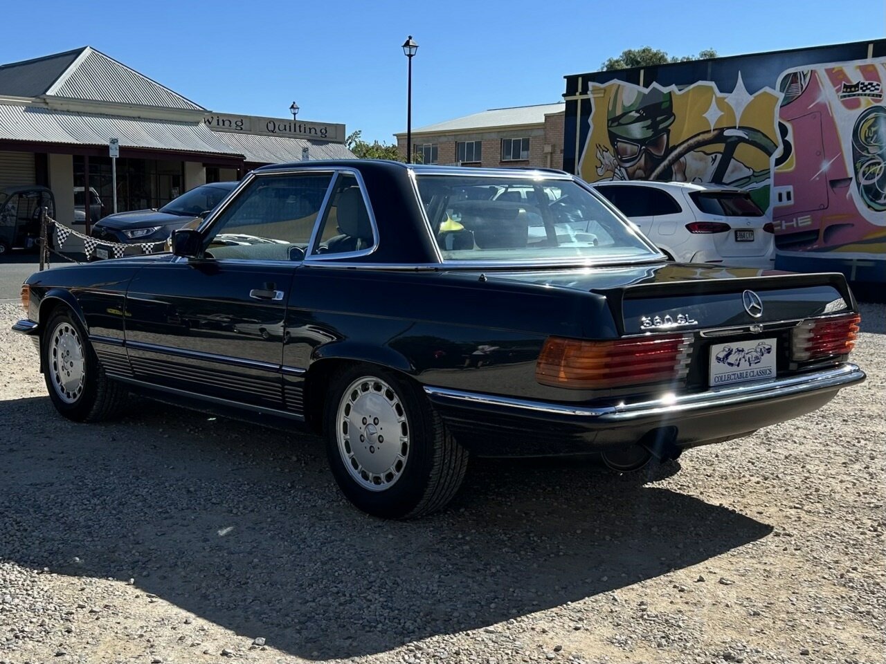1986 MERCEDES-BENZ 560SL 4 SP AUTOMATIC 2D CONVERTIBLE