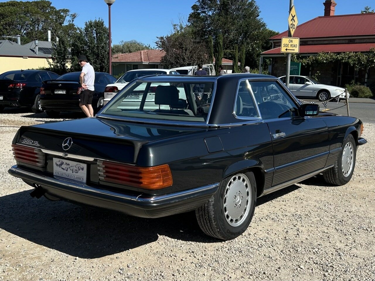 1986 MERCEDES-BENZ 560SL 4 SP AUTOMATIC 2D CONVERTIBLE