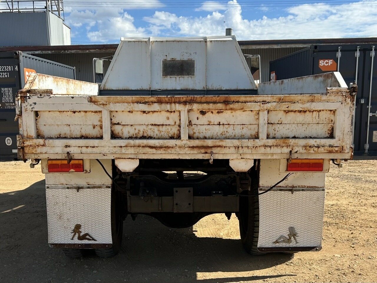 1977 CHEVROLET C60 4 SP MANUAL TRAY