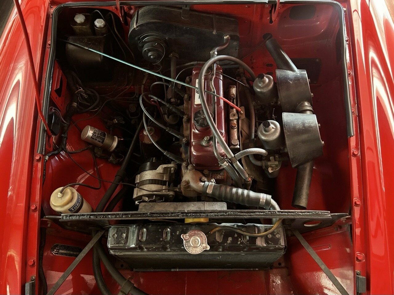 1969 MG MGB MK2 GT 4 SP MAN + OVERDRIVE 2D COUPE