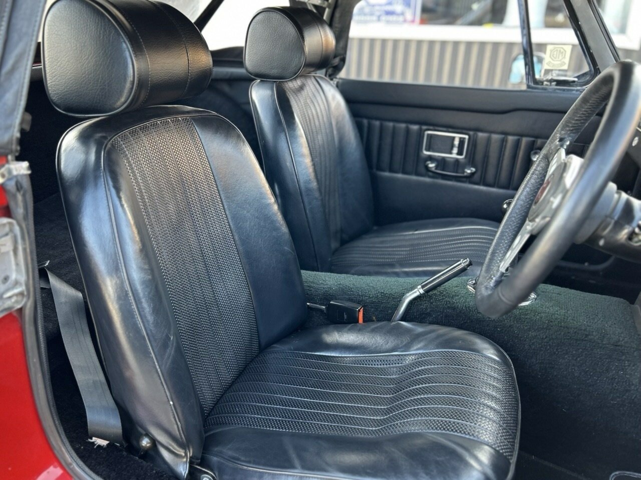 1969 MG MGB MK2 GT 4 SP MAN + OVERDRIVE 2D COUPE