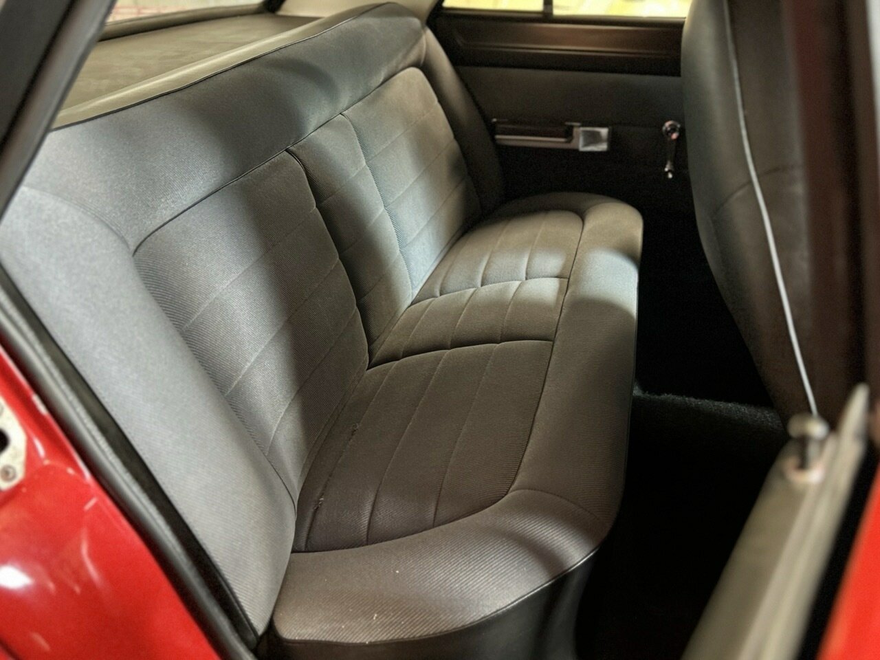 1969 CHRYSLER VALIANT VF PACER 3 SP MANUAL 4D SEDAN