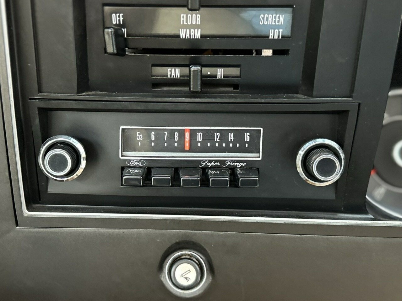 1973 FORD FAIRMONT XA 3 SP AUTOMATIC 4D SEDAN