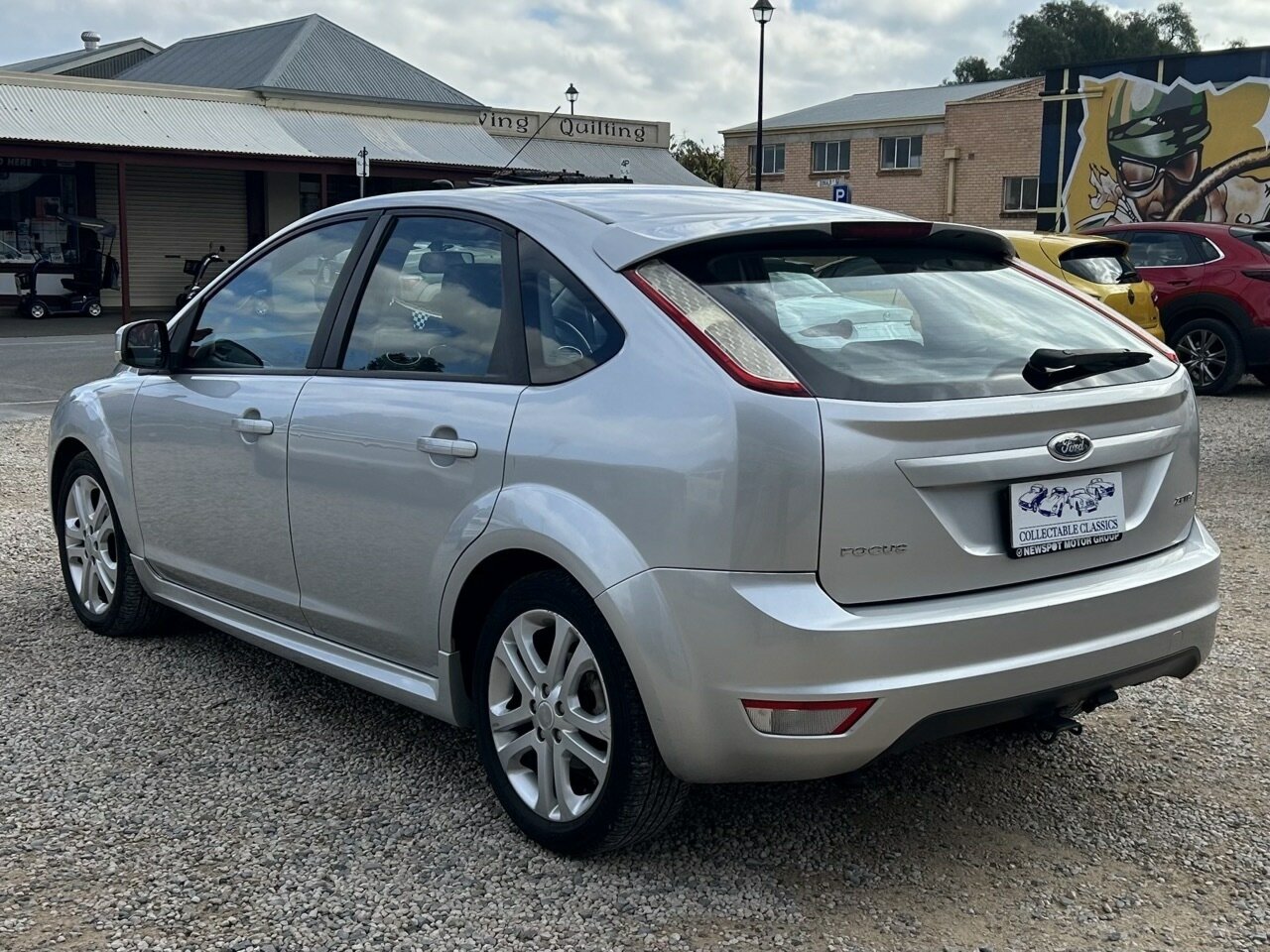 2010 FORD FOCUS LV ZETEC 4 SP AUTOMATIC 5D HATCHBACK