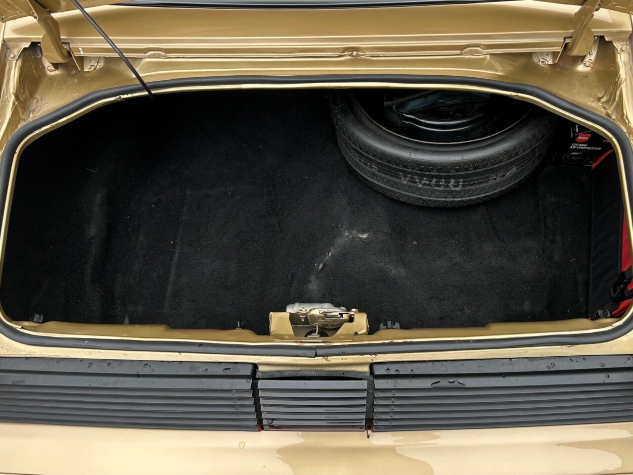 1979 PONTIAC FIREBIRD TRANS AM 3 SP AUTOMATIC COUPE