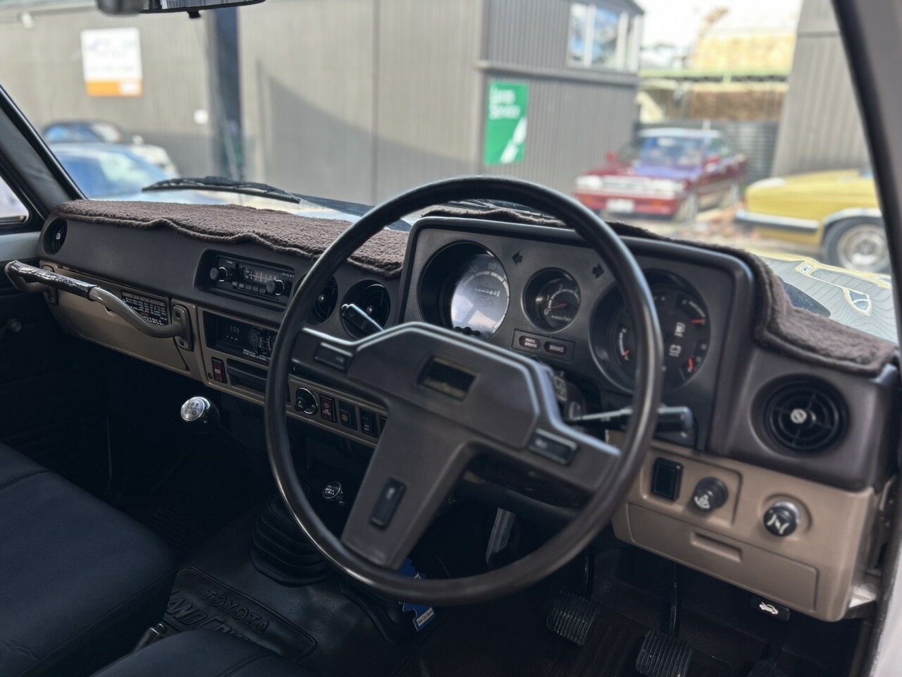 1985 TOYOTA LANDCRUISER HJ60 5 SP MANUAL 4x4 4D WAGON