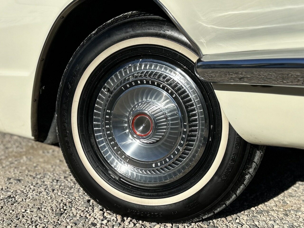 1966 FORD THUNDERBIRD 3 SP AUTOMATIC COUPE