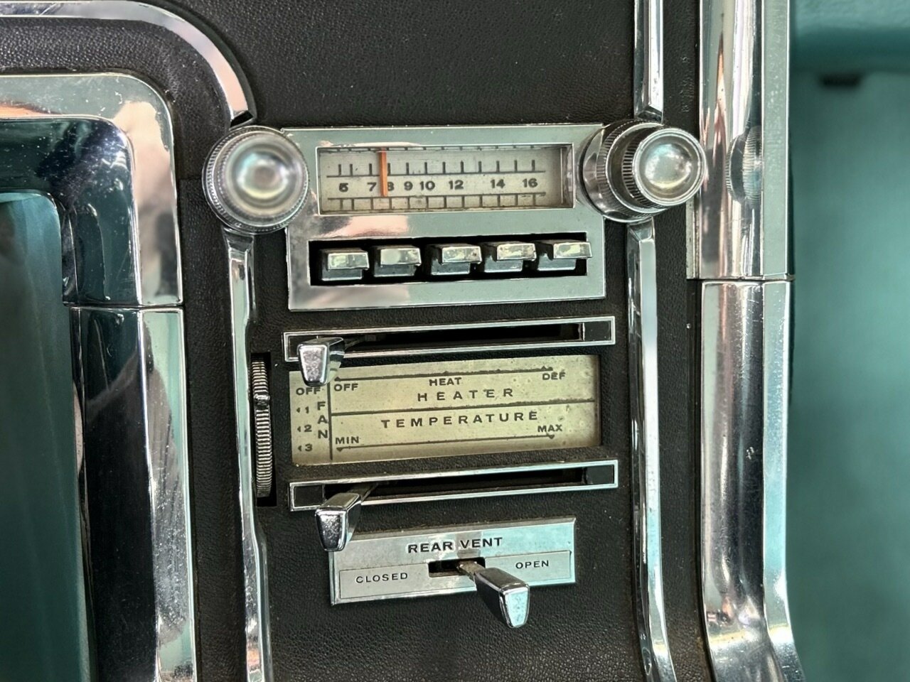 1966 FORD THUNDERBIRD 3 SP AUTOMATIC COUPE