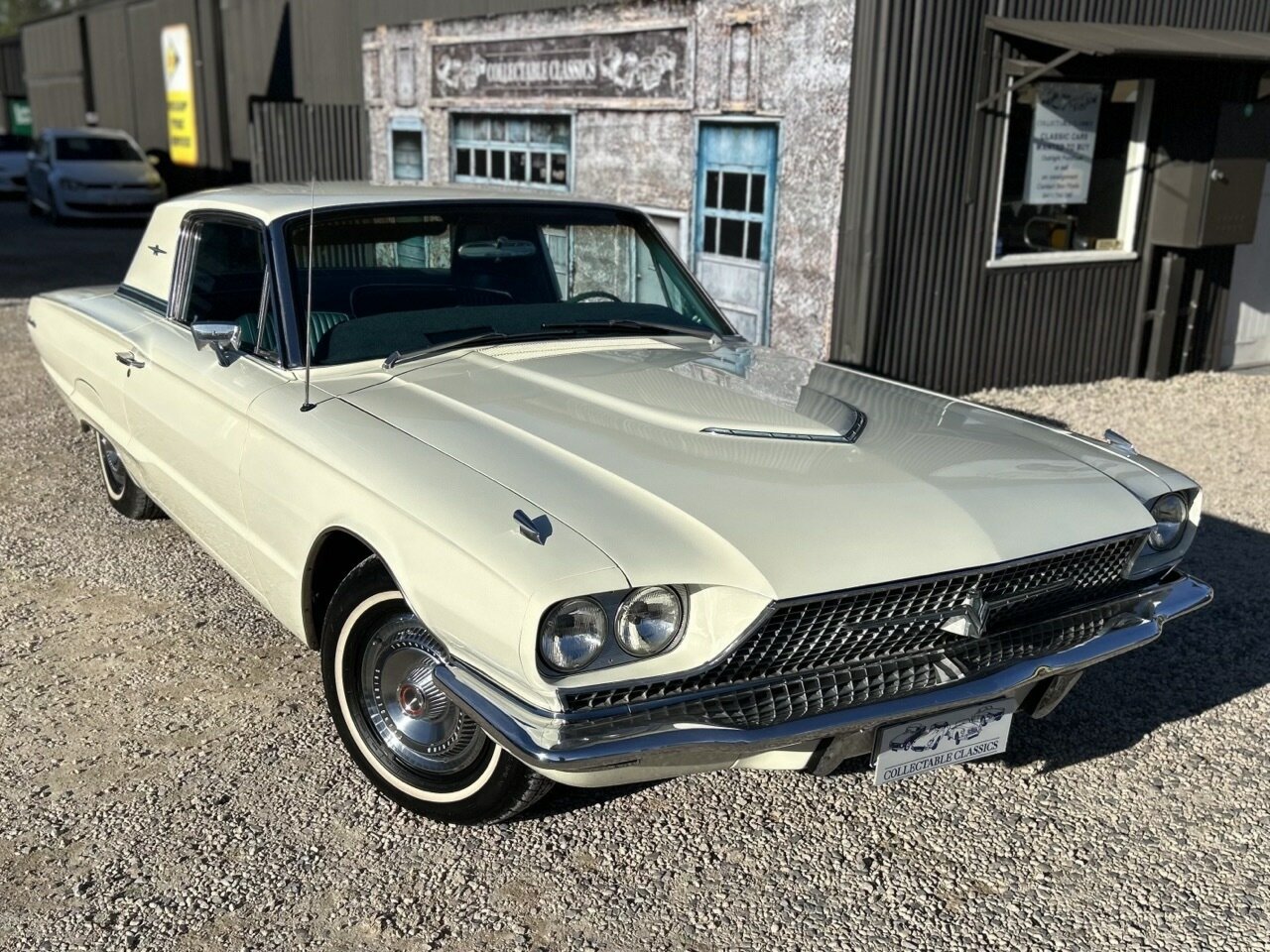 1966 FORD THUNDERBIRD 3 SP AUTOMATIC COUPE