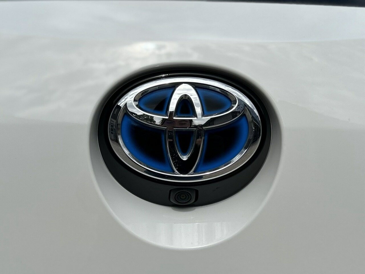 2018 TOYOTA COROLLA ZWE211R ASCENT SPORT HYBRID CONTINUOUS VARIABLE 5D HATCHBACK