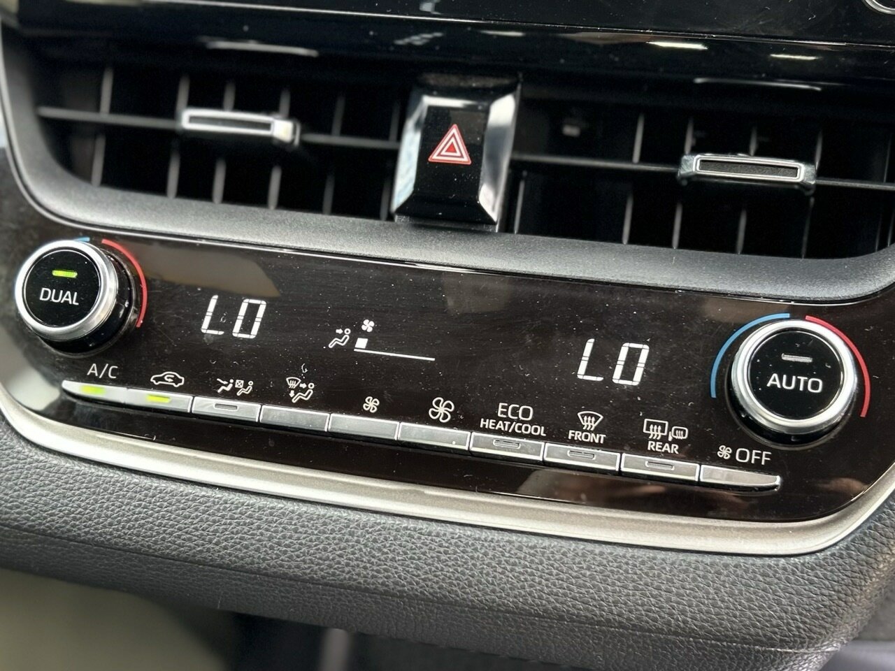 2018 TOYOTA COROLLA ZWE211R ASCENT SPORT HYBRID CONTINUOUS VARIABLE 5D HATCHBACK