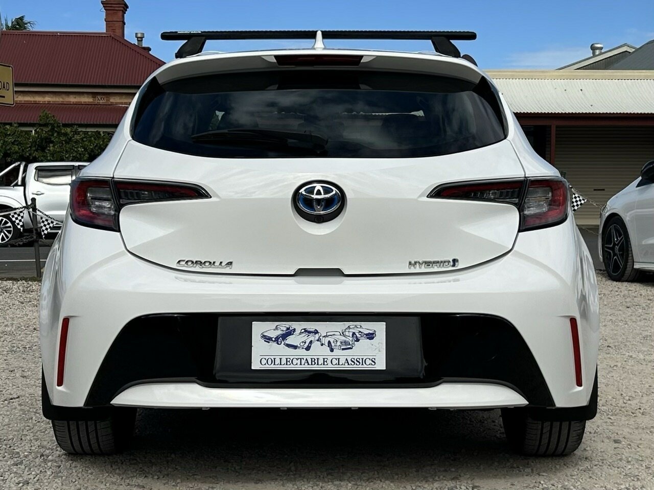 2018 TOYOTA COROLLA ZWE211R ASCENT SPORT HYBRID CONTINUOUS VARIABLE 5D HATCHBACK