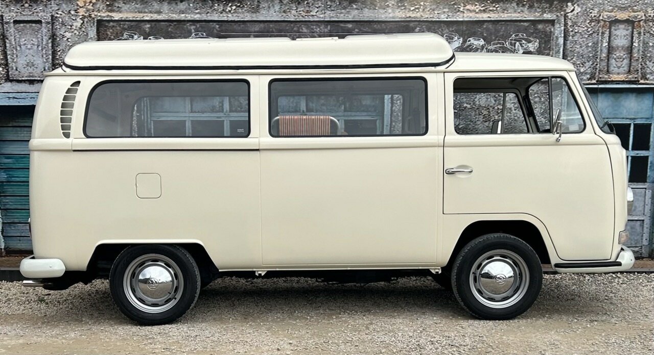1969 VOLKSWAGEN KOMBI 4 SP MANUAL VAN