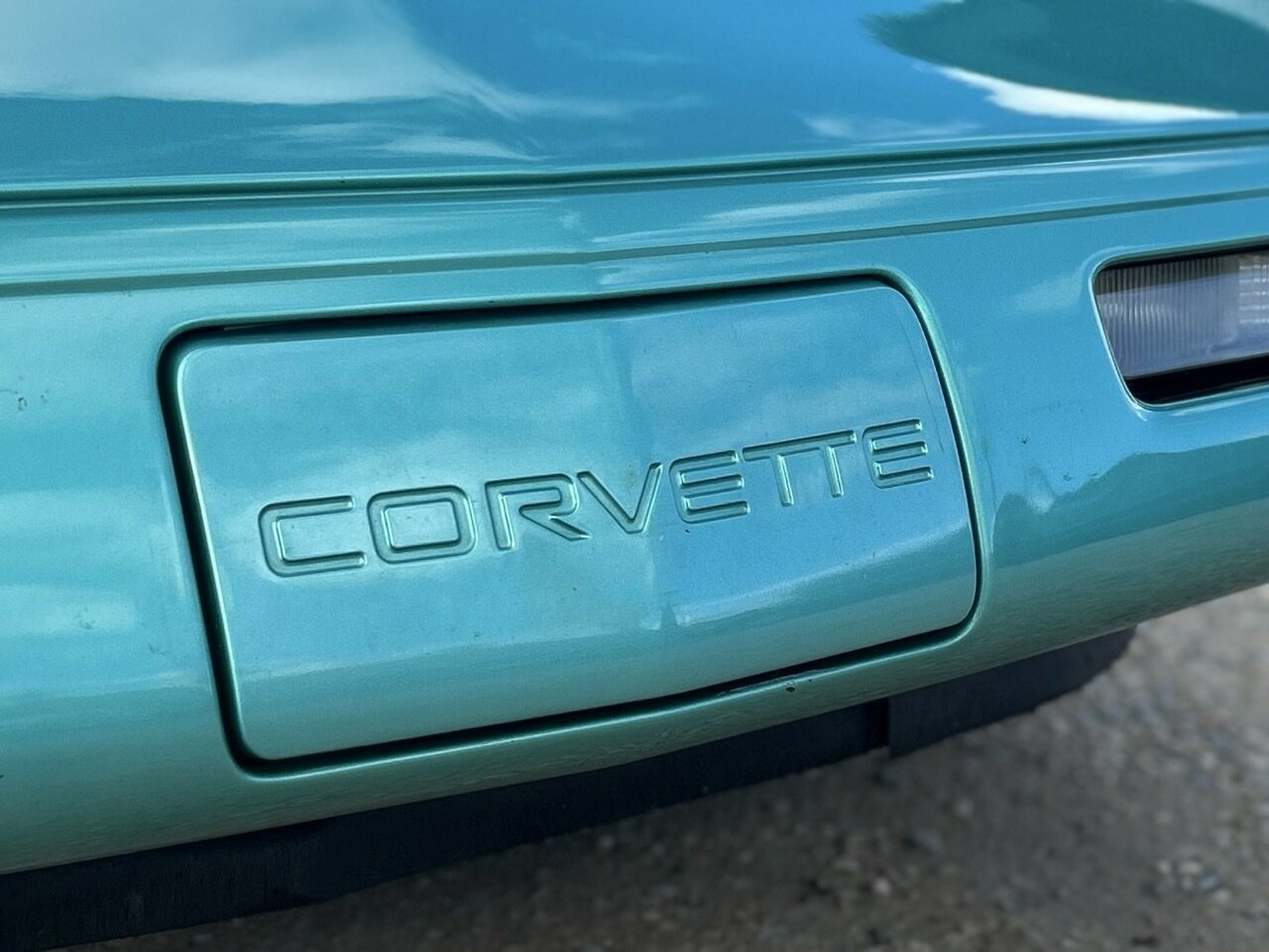 1991 CHEVROLET CORVETTE C4 COUPE