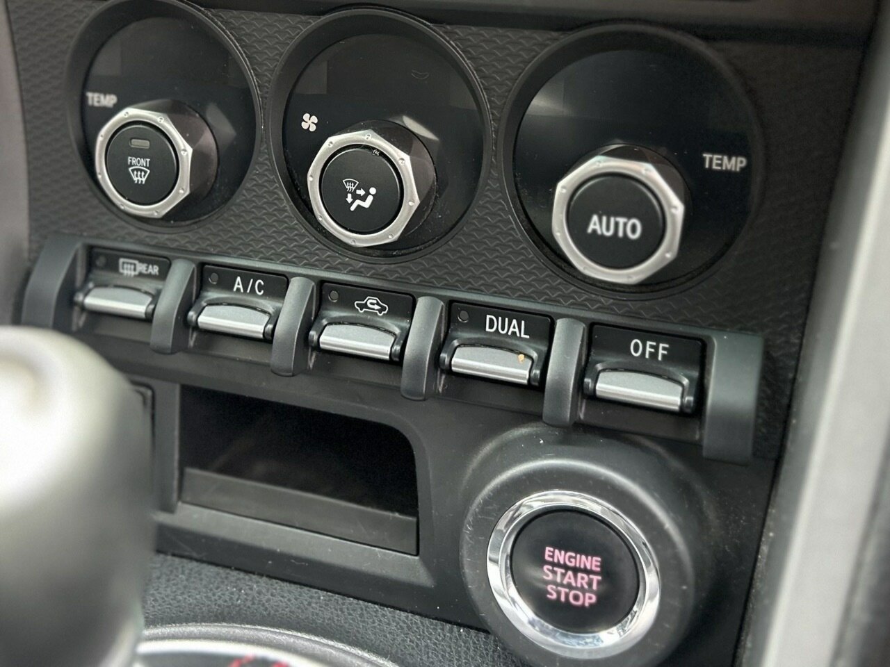 2013 SUBARU BRZ MY14 6 SP MANUAL 2D COUPE