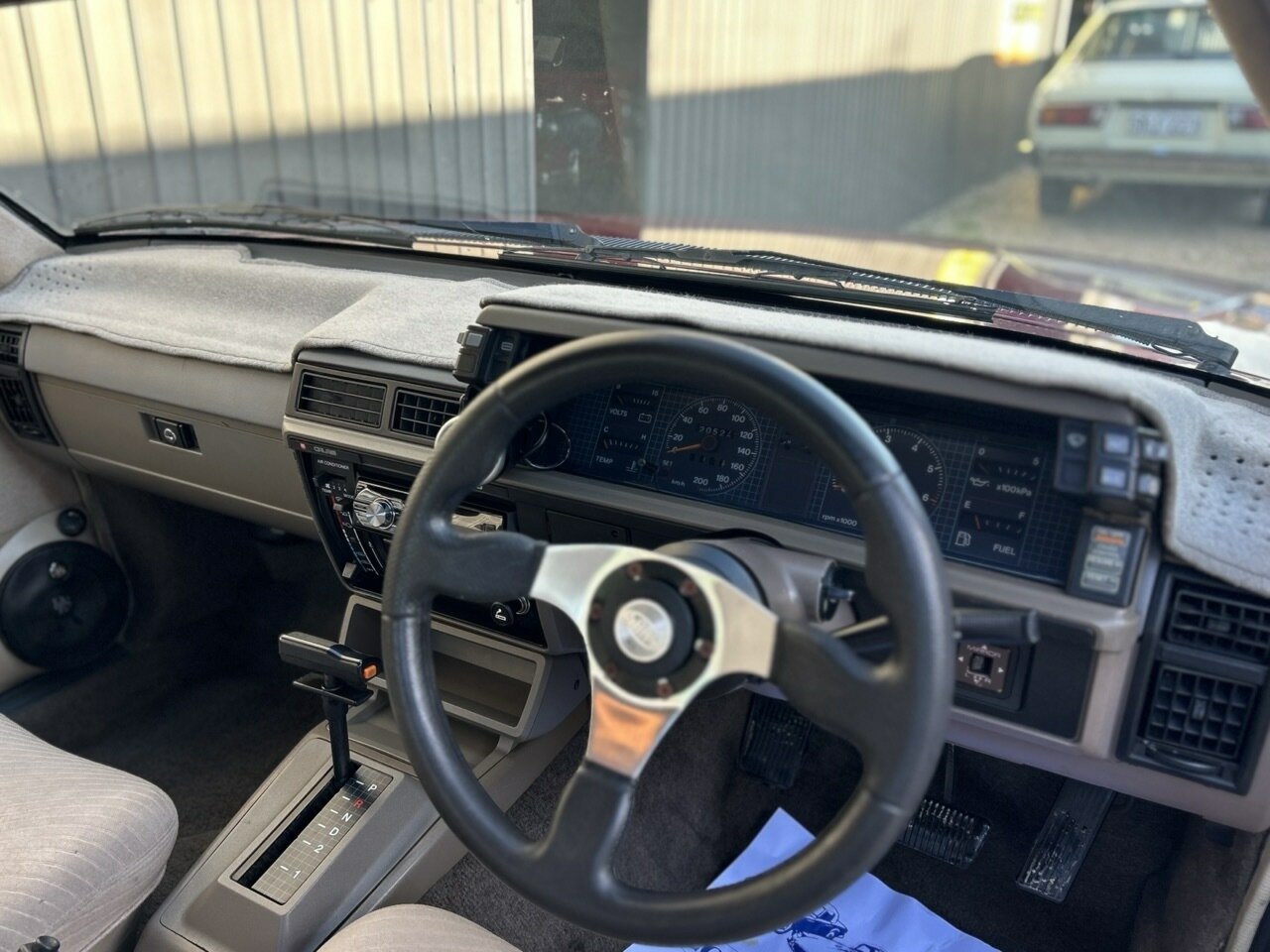 1987 HOLDEN CALAIS VL 4 SP AUTOMATIC 4D SEDAN