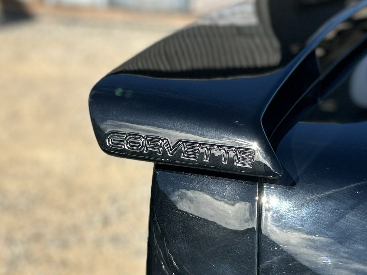 1984 CHEVROLET CORVETTE C4 4 SP AUTO + OVERDRIVE COUPE