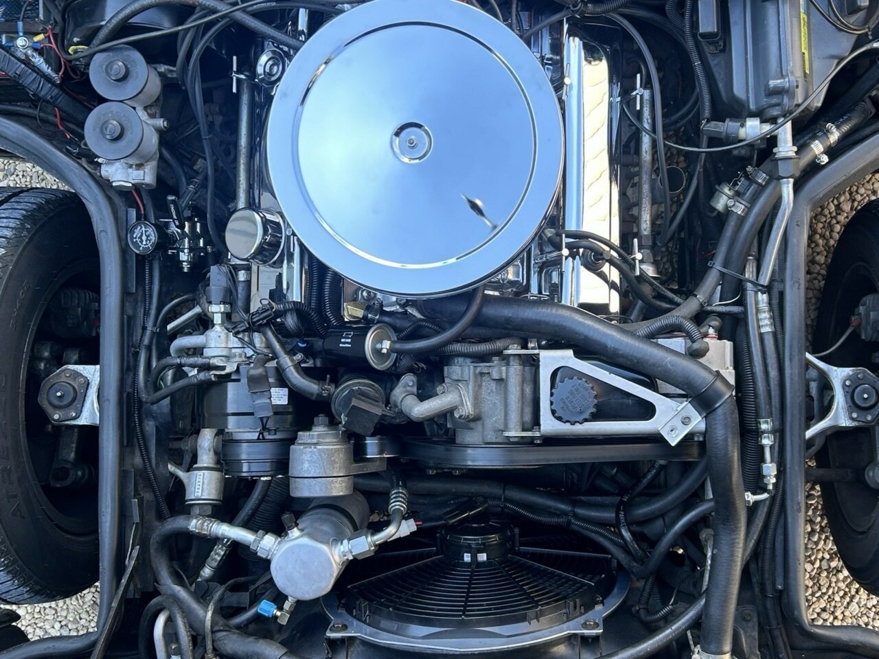 1984 CHEVROLET CORVETTE C4 4 SP AUTO + OVERDRIVE COUPE