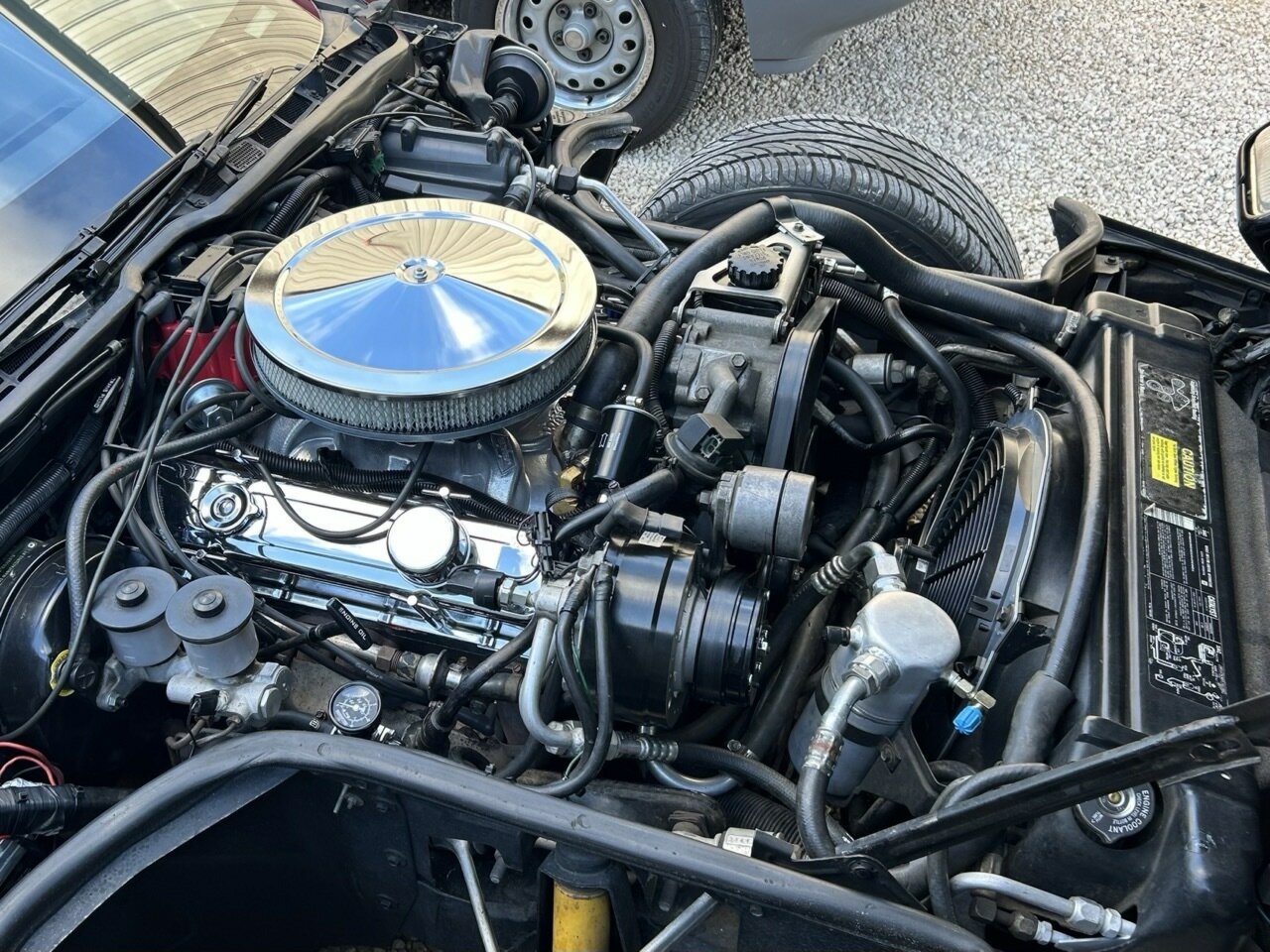 1984 CHEVROLET CORVETTE C4 4 SP AUTO + OVERDRIVE COUPE