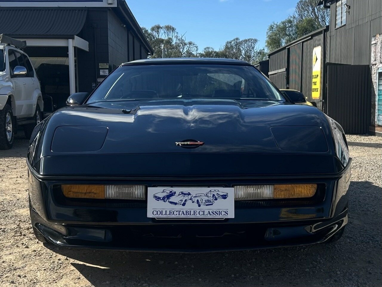 1984 CHEVROLET CORVETTE C4 4 SP AUTO + OVERDRIVE COUPE
