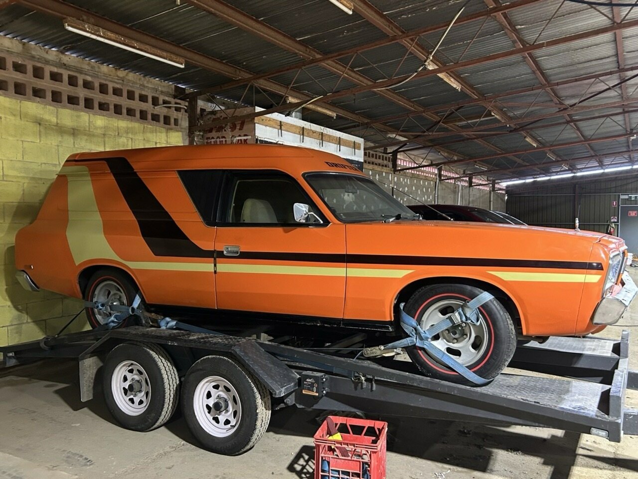 1977 CHRYSLER VALIANT CL DRIFTER 4 SP MANUAL PANEL VAN