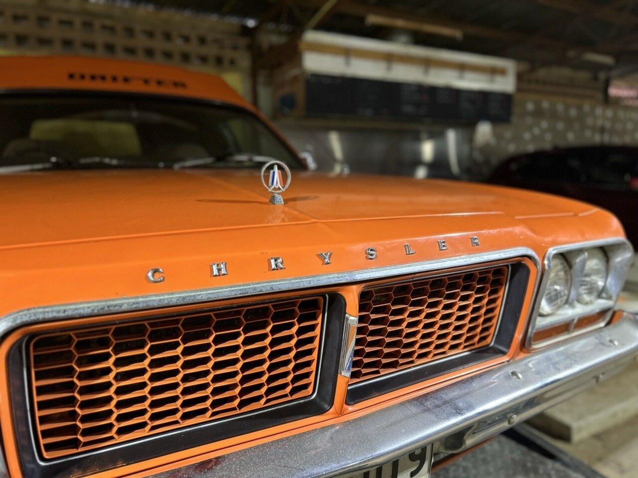 1977 CHRYSLER VALIANT CL DRIFTER 4 SP MANUAL PANEL VAN