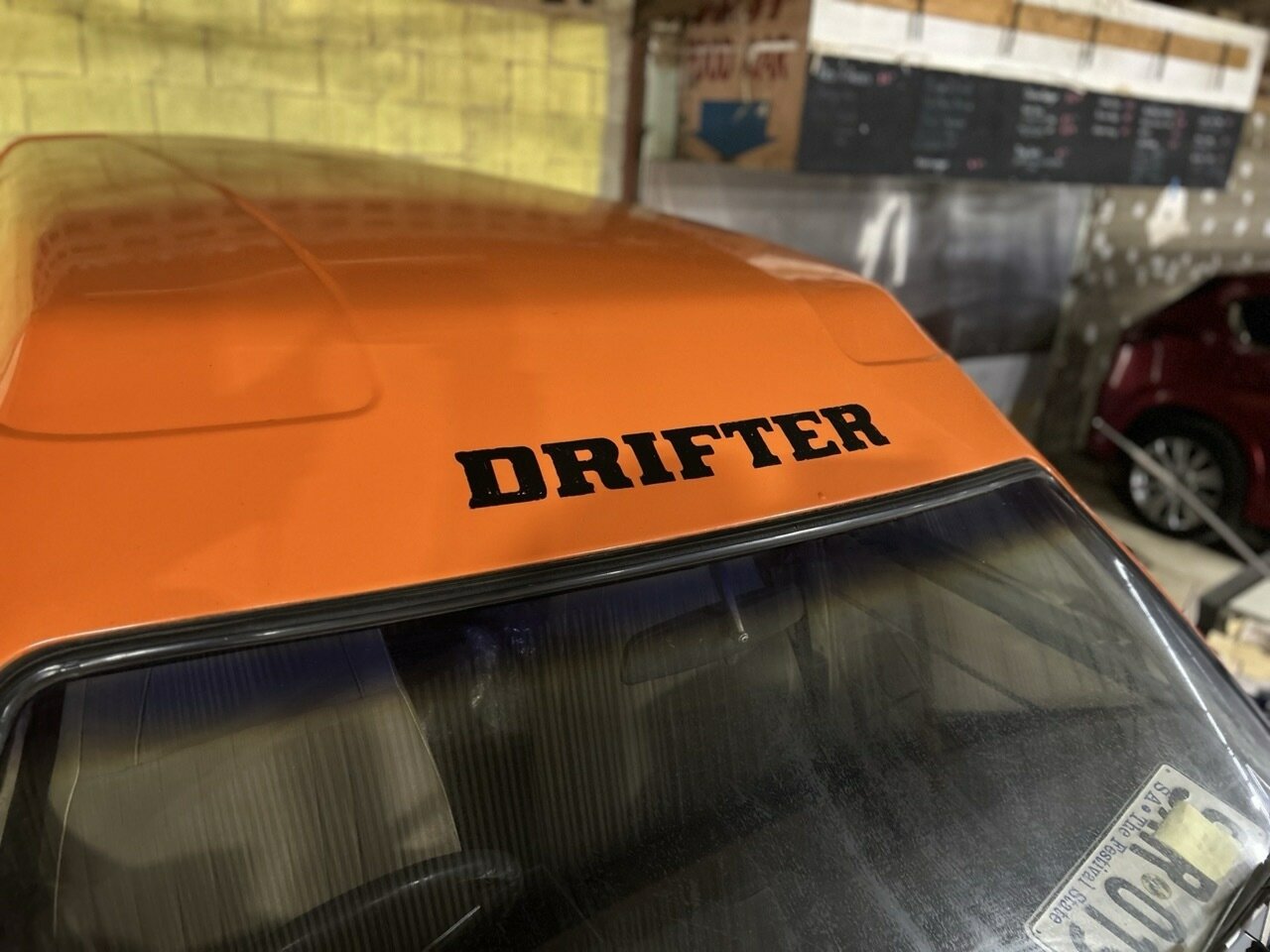 1977 CHRYSLER VALIANT CL DRIFTER 4 SP MANUAL PANEL VAN
