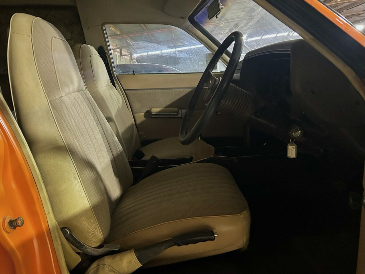 1977 CHRYSLER VALIANT CL DRIFTER 4 SP MANUAL PANEL VAN