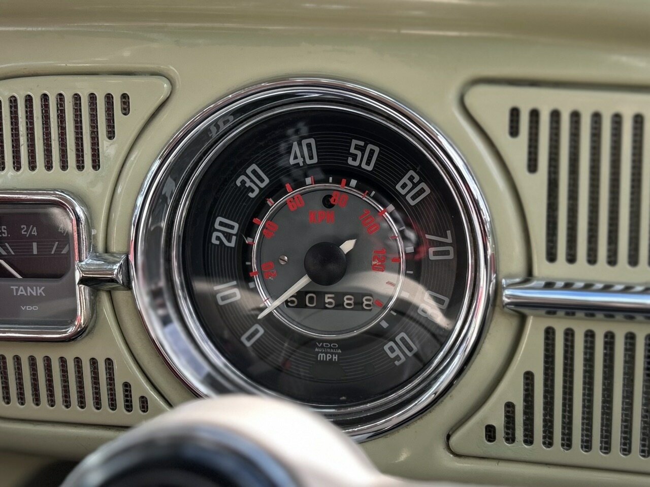 1963 VOLKSWAGEN 1200 (BEETLE) STANDARD 4 SP MANUAL 2D SEDAN
