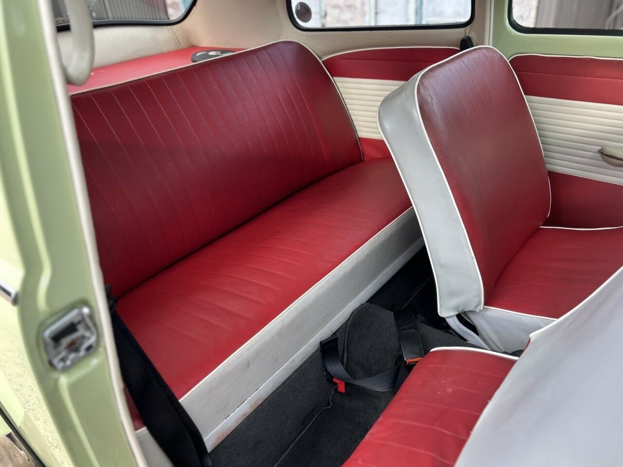 1963 VOLKSWAGEN 1200 (BEETLE) STANDARD 4 SP MANUAL 2D SEDAN