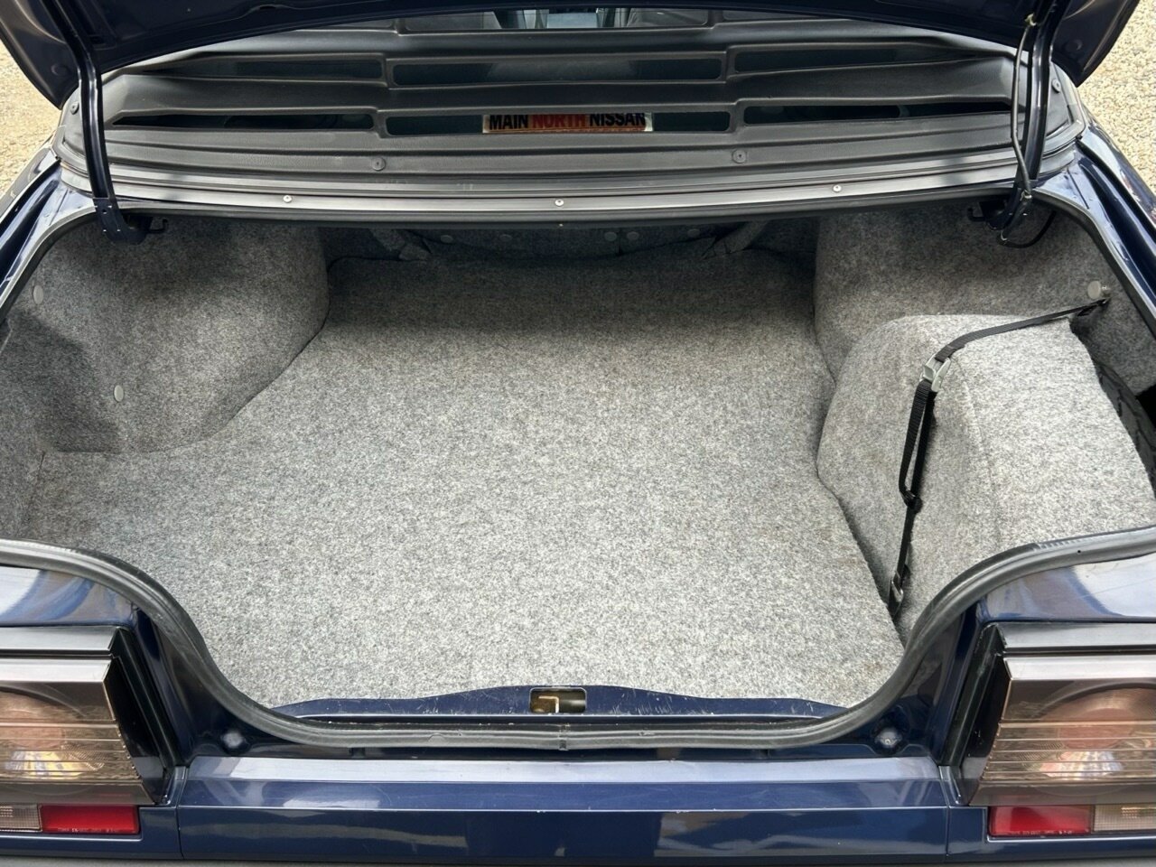 1989 NISSAN SKYLINE SILHOUETTE 5 SP MANUAL 4D SEDAN