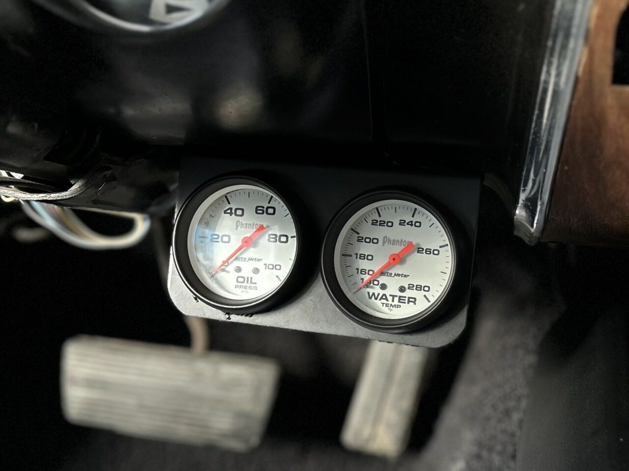 1968 CHEVROLET CAMARO Z28 3 SP AUTOMATIC 2D COUPE