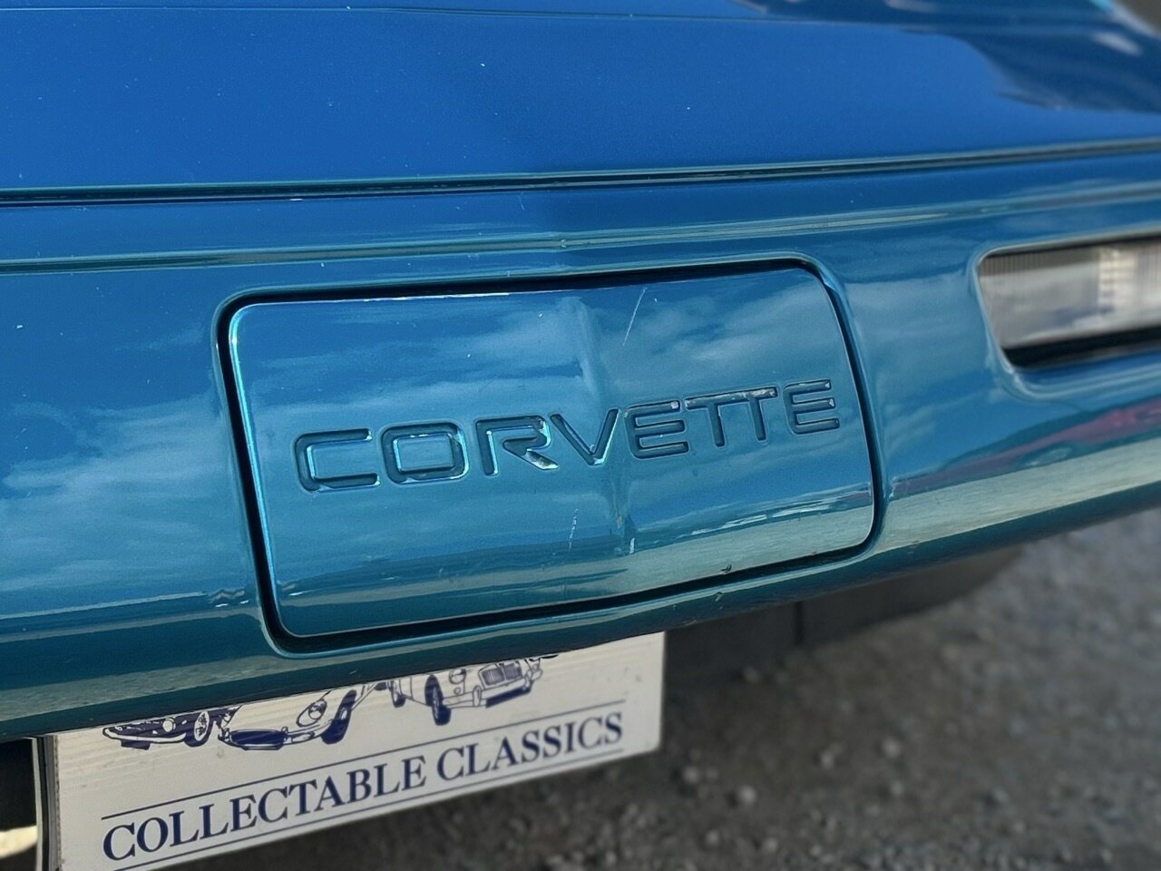 1992 CHEVROLET CORVETTE C4 6 SP MANUAL CONVERTIBLE