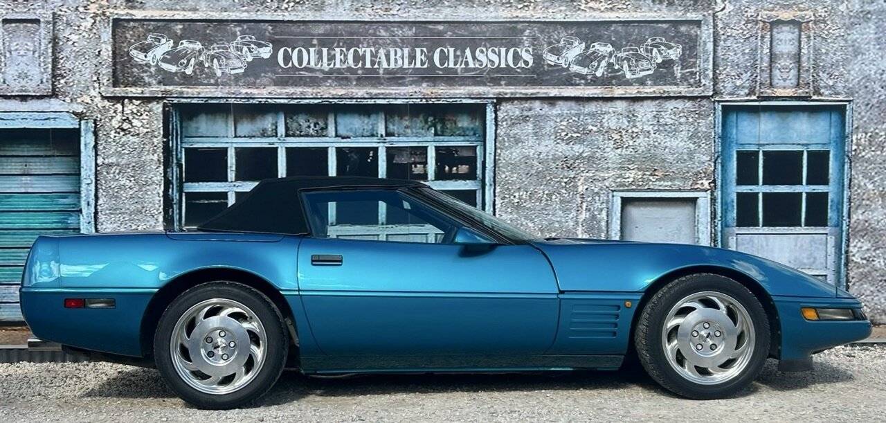 1992 CHEVROLET CORVETTE C4 6 SP MANUAL CONVERTIBLE