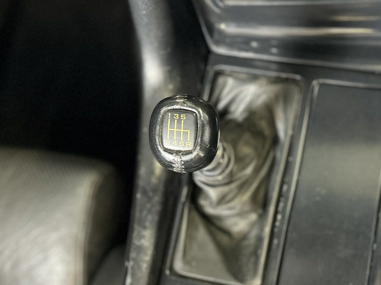 1992 CHEVROLET CORVETTE C4 6 SP MANUAL CONVERTIBLE