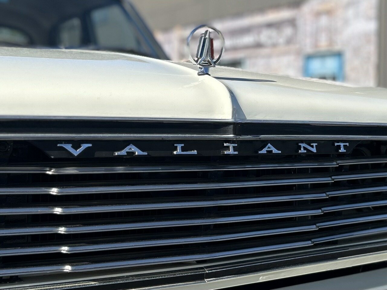 1967 CHRYSLER VALIANT VC REGAL 3 SP AUTOMATIC 4D SEDAN