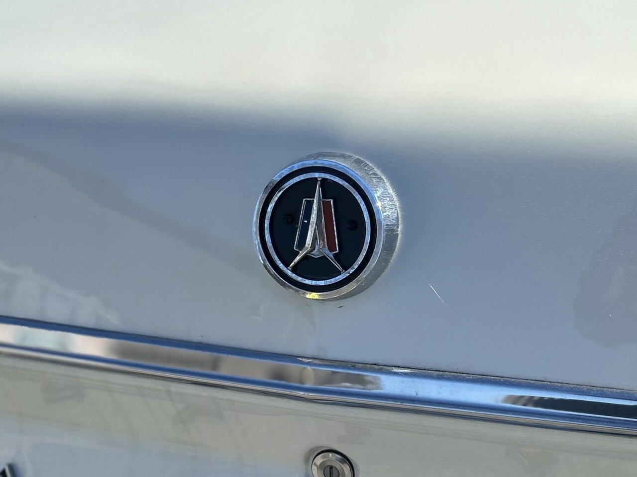 1967 CHRYSLER VALIANT VC REGAL 3 SP AUTOMATIC 4D SEDAN