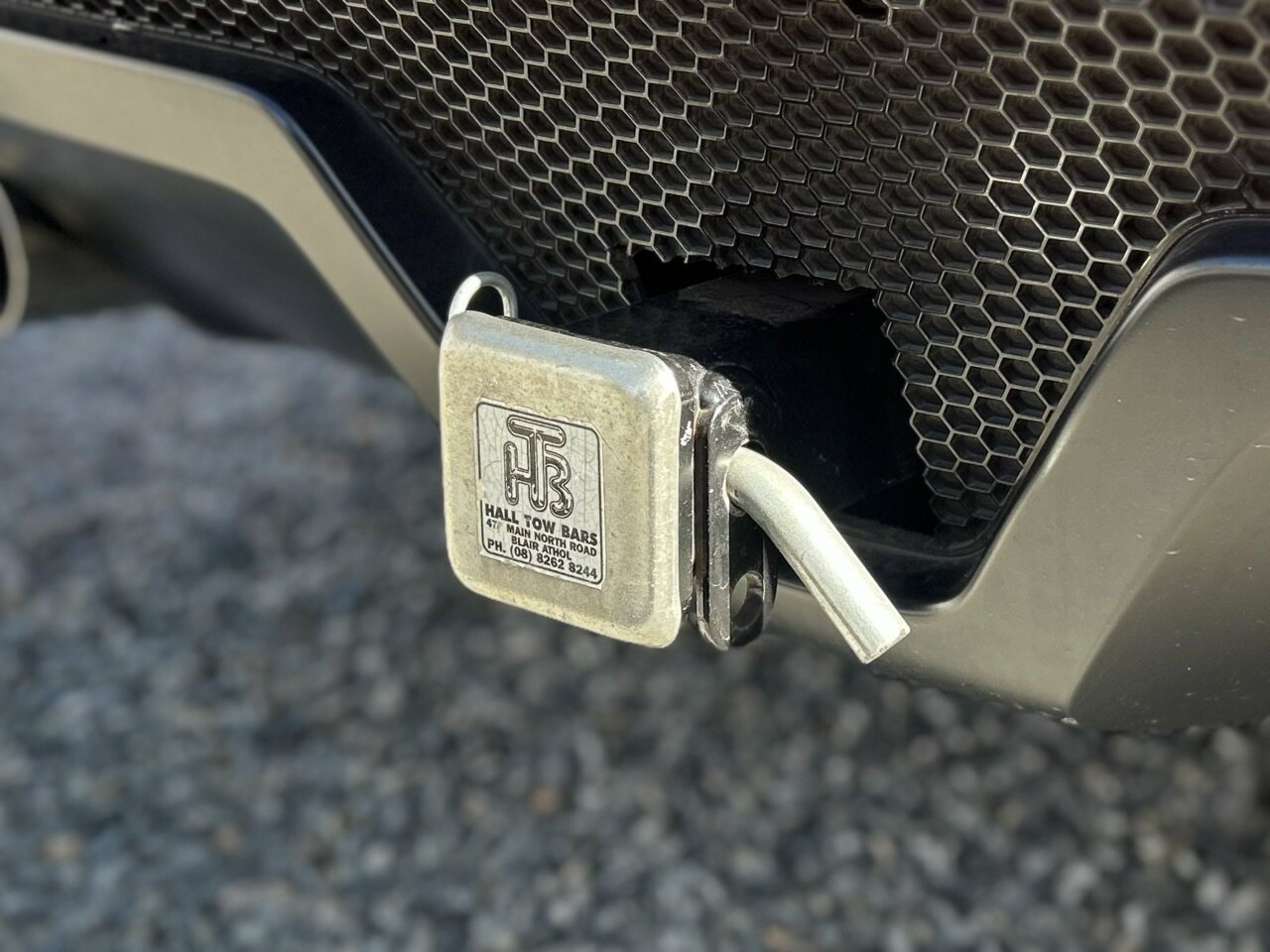 2006 HSV CLUBSPORT E SERIES R8 6 SP AUTO ACTIVE SEQ 4D SEDAN